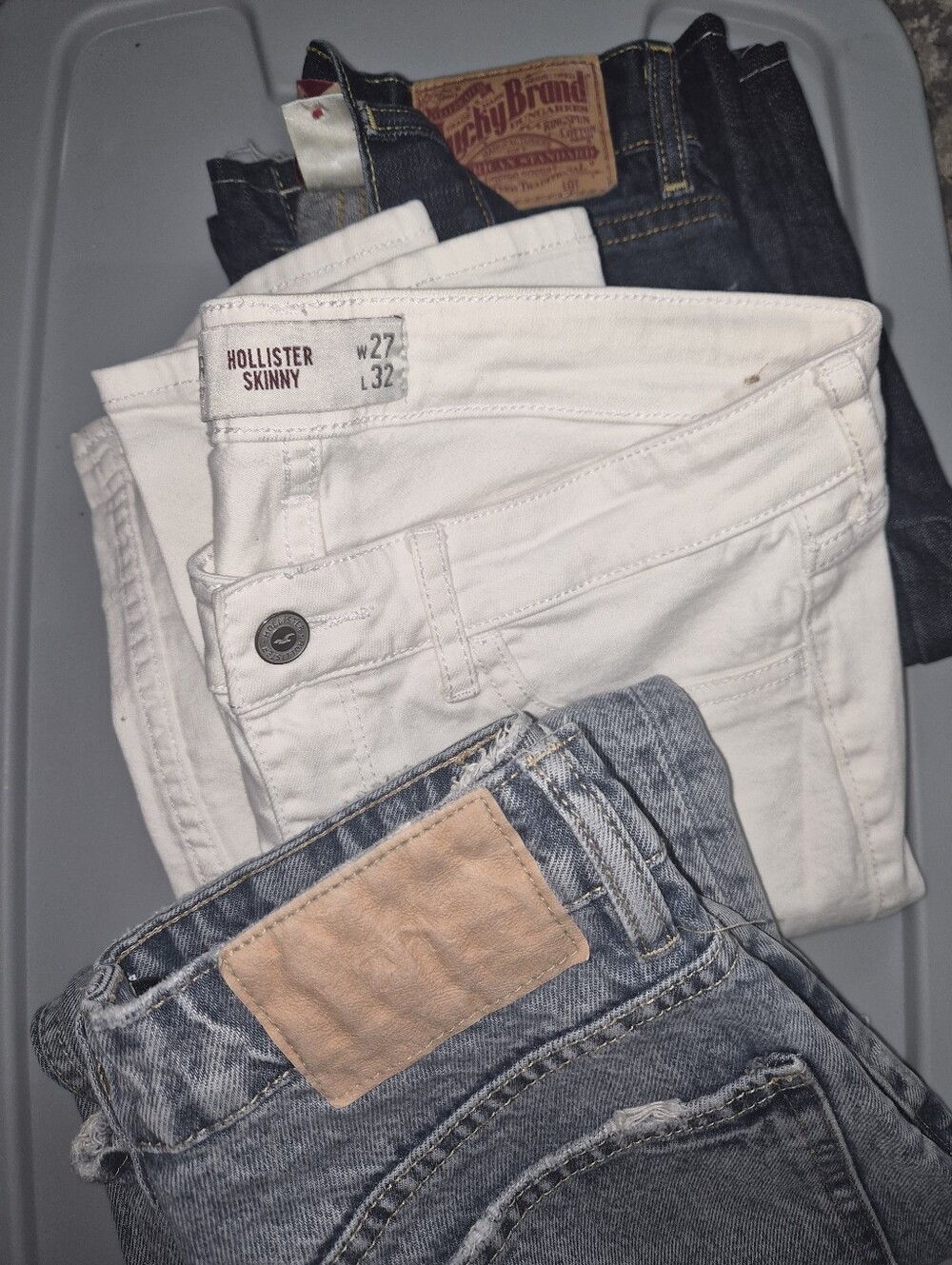 Hollister, ZARA, Lucky Brand Jeans Bundle Lot 3 Pairs Name Brand Name Size 4/5